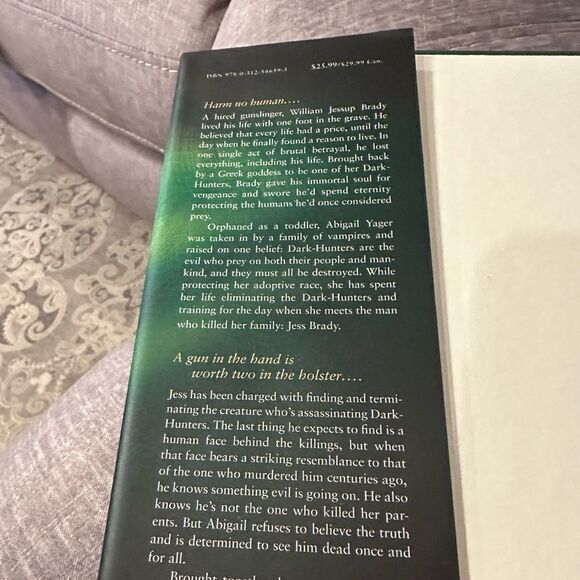 Retribution Book 19 by Sherrilyn Kenyon, Dark-Hunter, 1st Edition, Hardcover - Picture 2 of 9